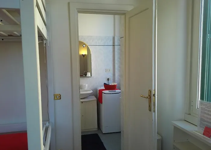 Vatican Walls 罗马